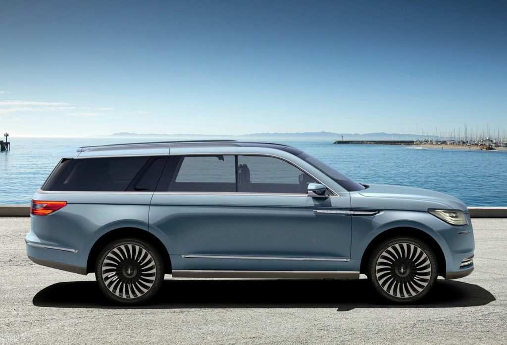 Lincoln Navigator konsepti yan görünüm