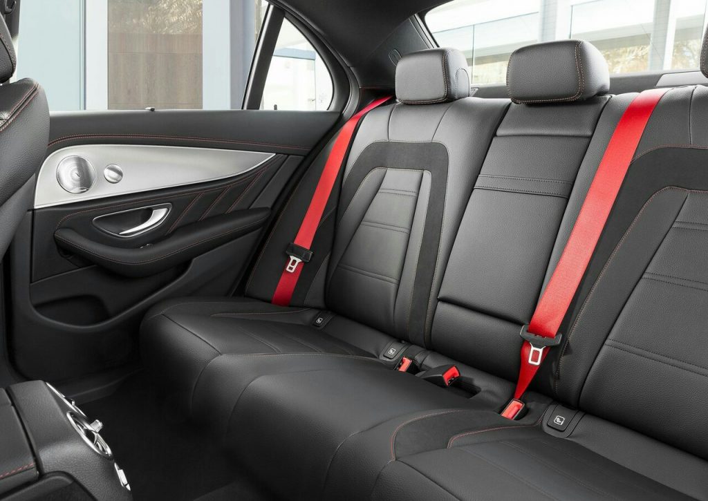 Mercedes-AMG E43 4MATIC arşiv fotoğrafı 11