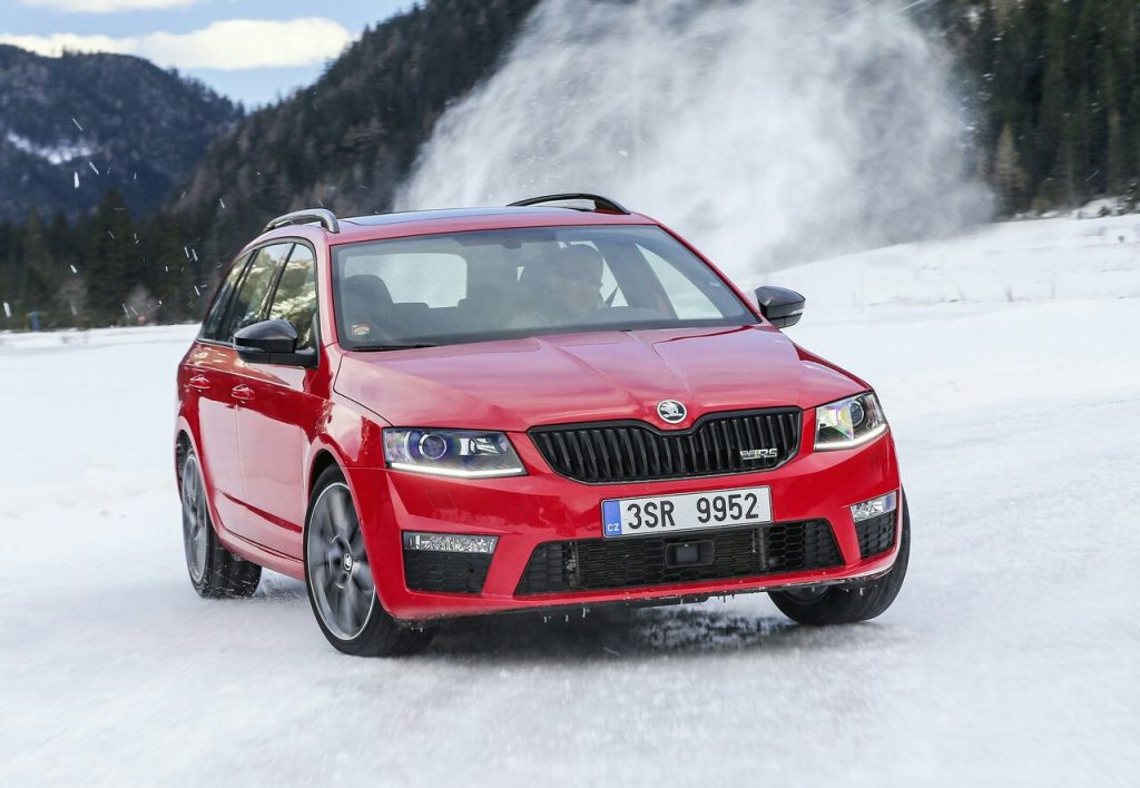 Skoda Octavia RS Combi RS tasarım detayları