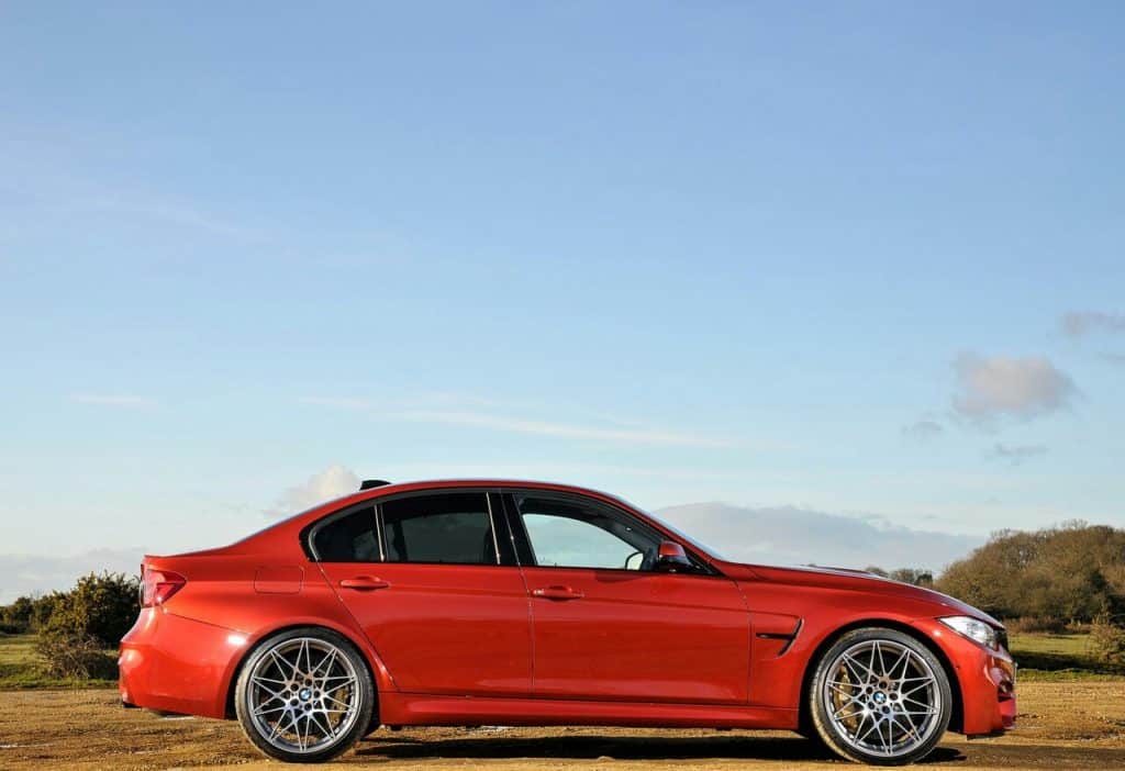 BMW M3 Sedan Competition Package detayları