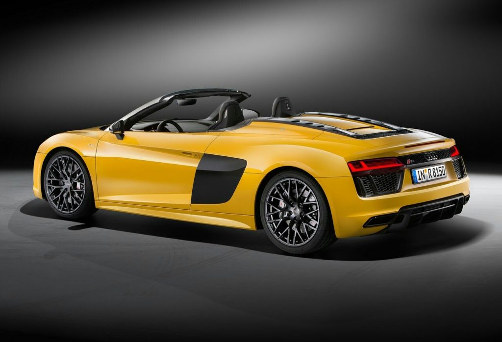 Audi R8 Spyder V10 koltuk ve iç mekan ayrıntıları