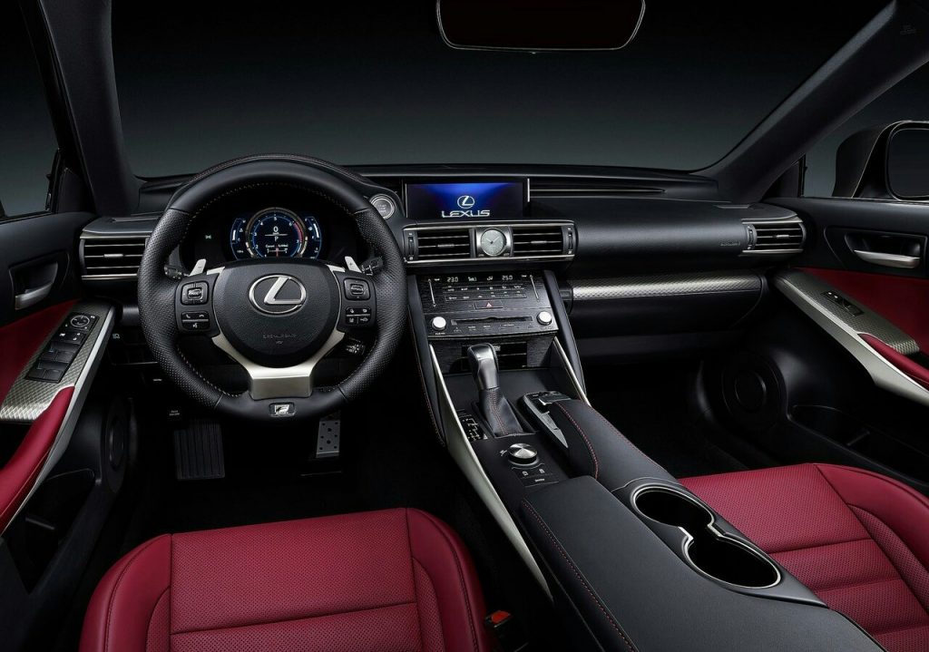 Lexus IS tasarım detayı