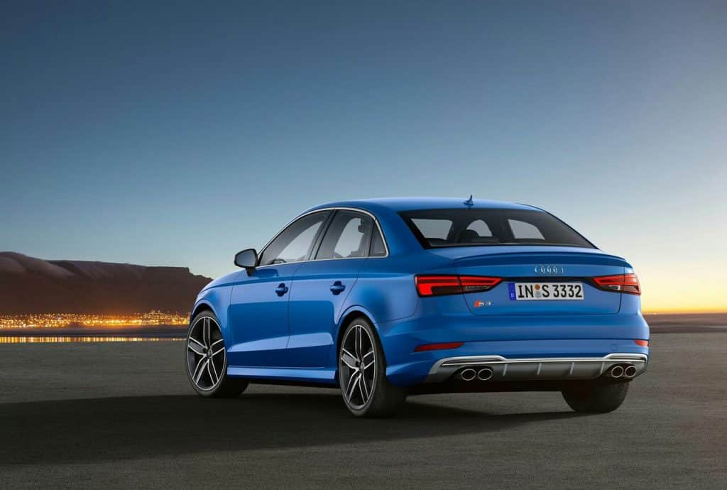 Audi S3 Sedan S gövde ayrıntıları