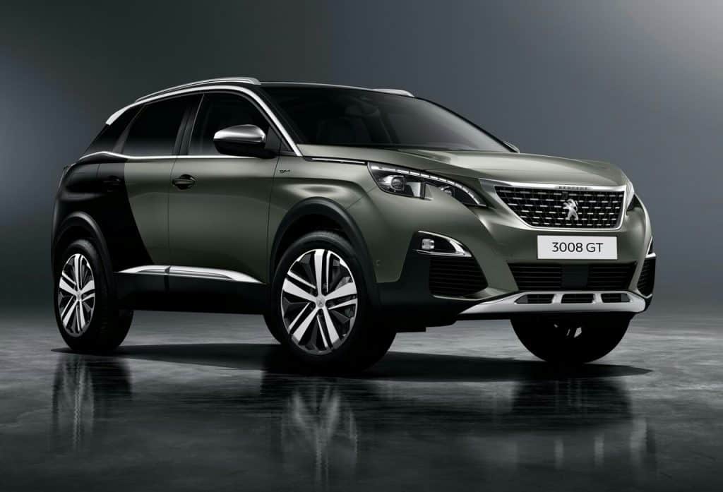 Peugeot 3008 GT stüdyo ön yan görünüm