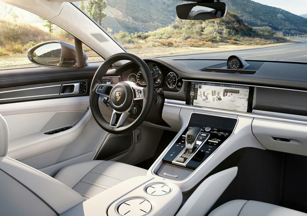Porsche Panamera Porsche Advanced Cockpit iç mekân