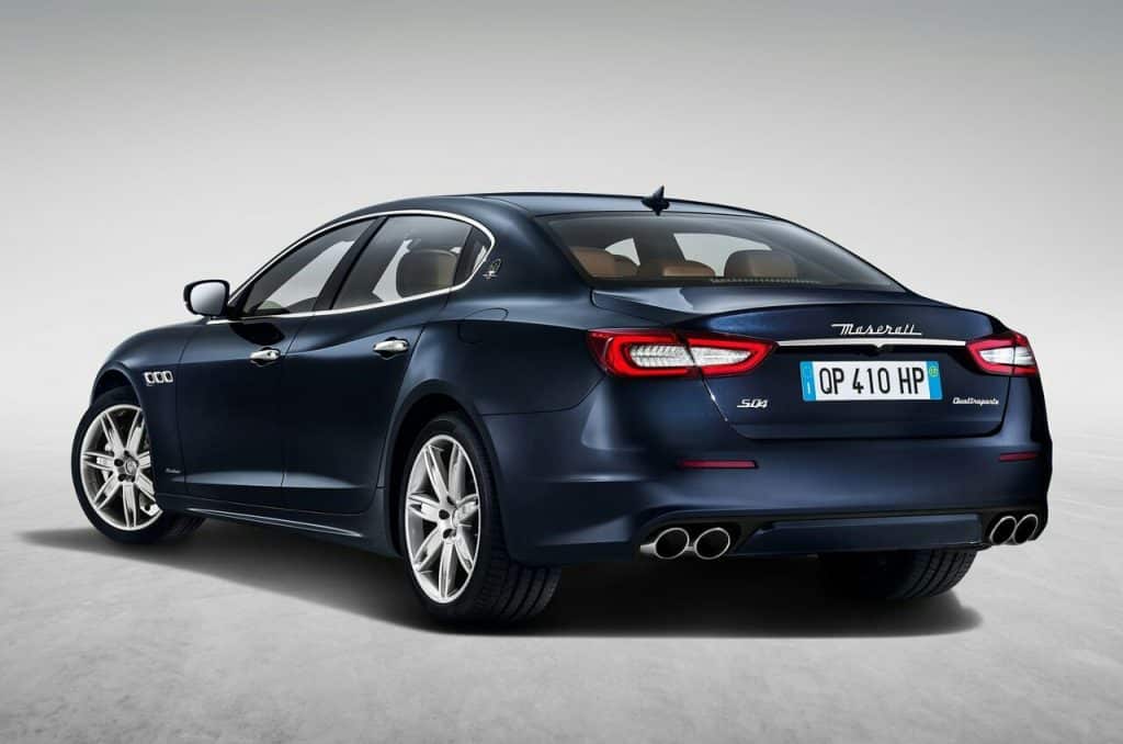 Maserati Quattroporte S Q4 lacivert arka görünüm