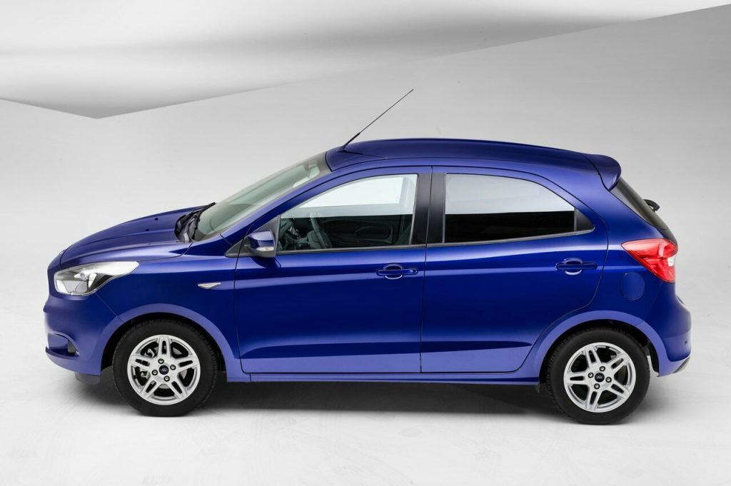 Ford Ka Plus arka cephe görünümü