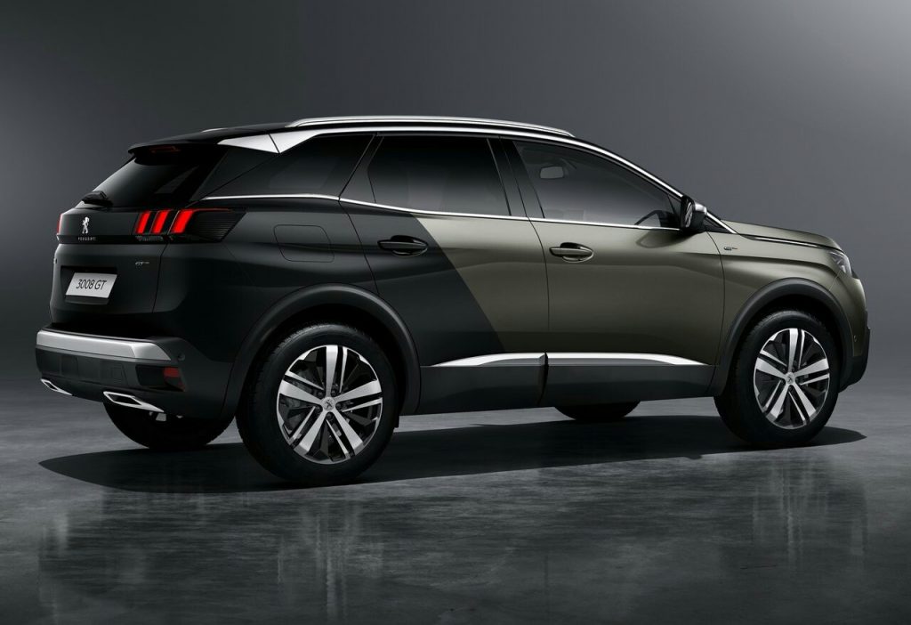 Peugeot 3008 GT stüdyo arka yan görünüm