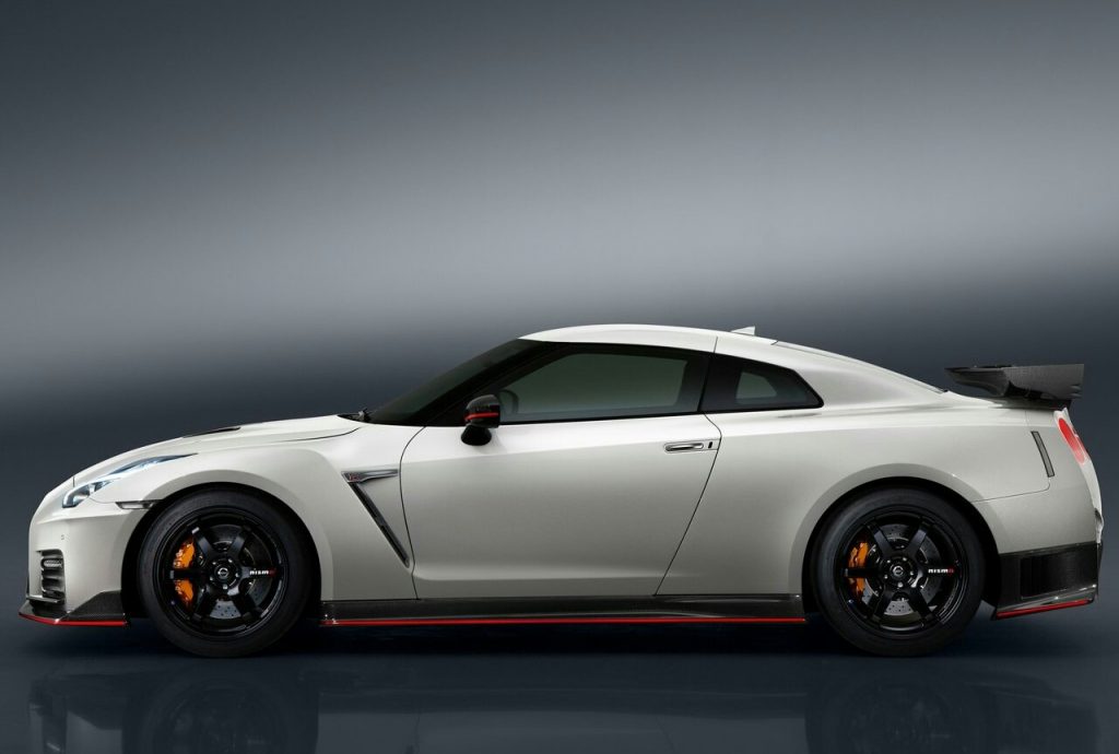 Nissan GT-R Nismo dış tasarım arşiv görseli