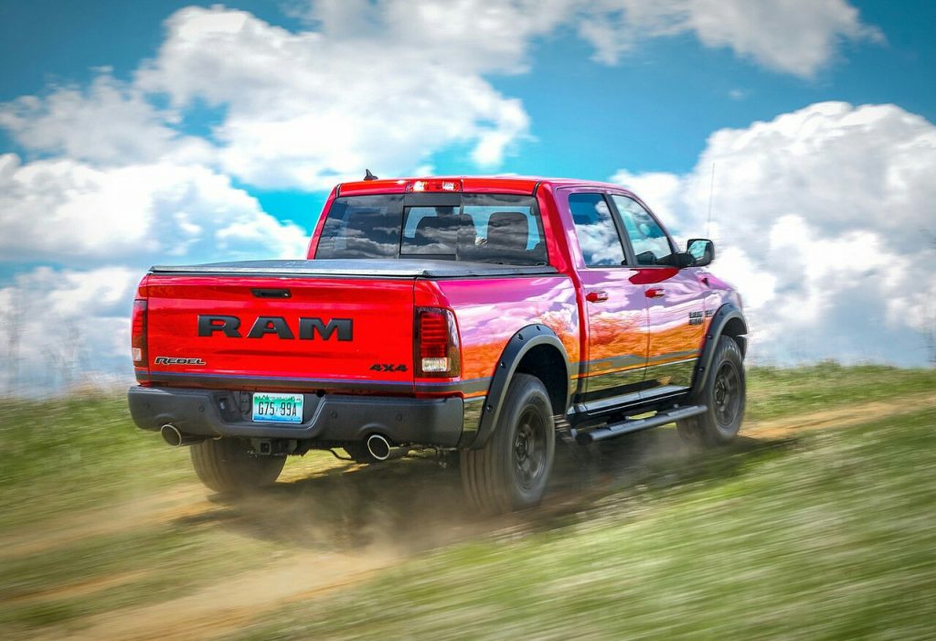 Mopar Ram Rebel özel seri dış görünümü