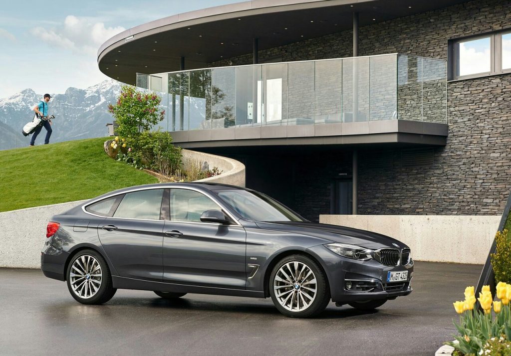 BMW 3 Serisi Gran Turismo gri gövde yan ve ön görünüm