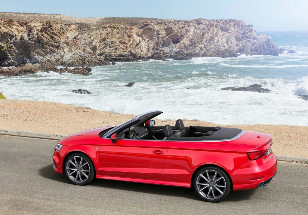 Audi A3 Cabriolet yan ve arka görünüm