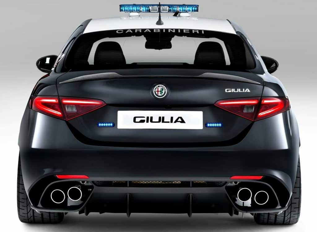 Giulia Quadrifoglio Carabinieri otomobili