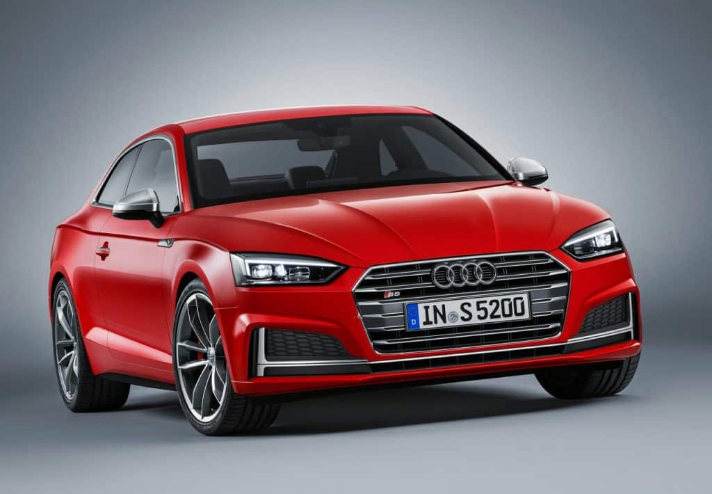 2017 Audi S5 Coupe önden üç çeyrek görünüm