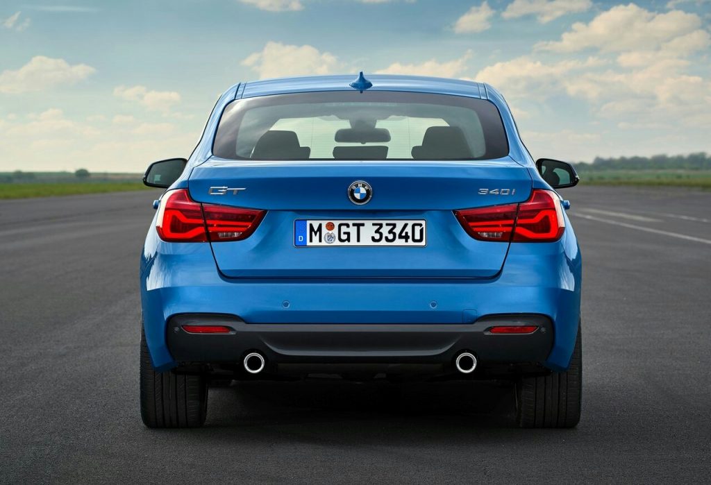 BMW 340i Gran Turismo M Sport arka görünüm