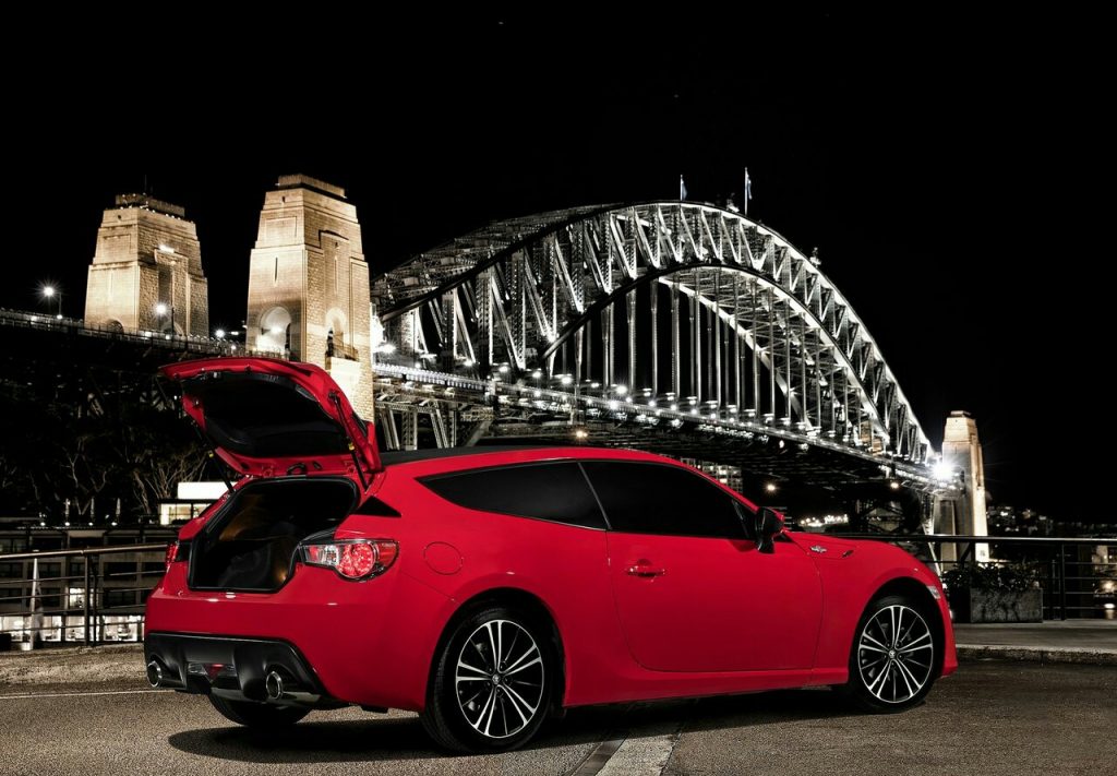 Toyota GT86 Shooting Brake sürülebilir prototipi