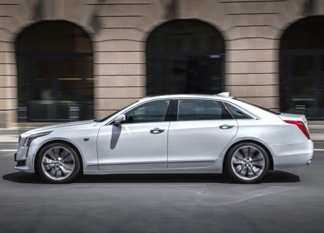 Cadillac CT6 lüks sedan arşiv görseli
