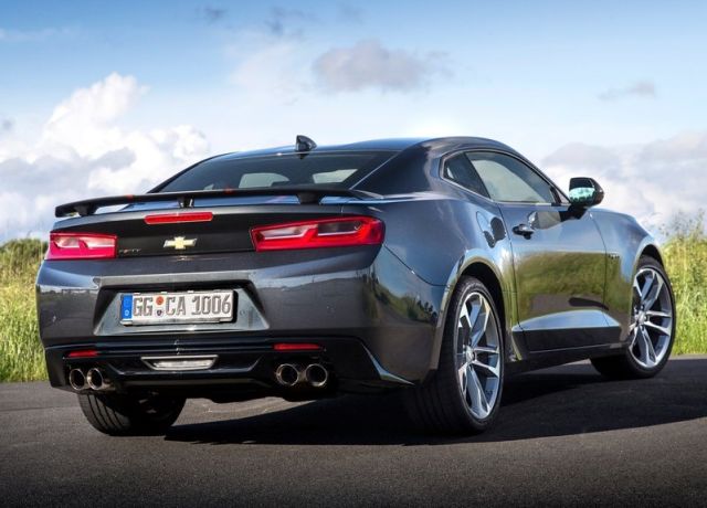 Chevrolet Camaro coupe gövde detayları
