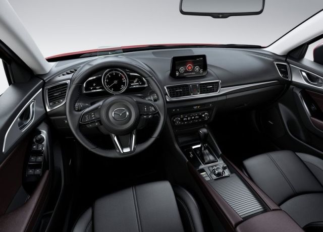 Mazda 3 Sedan arşiv görseli 5