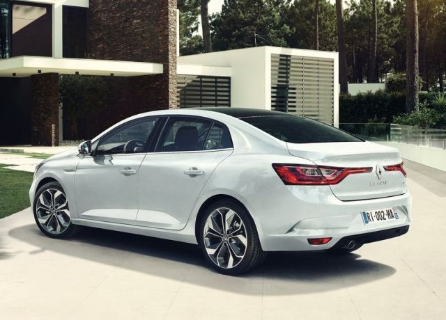 Renault Megane Sedan yan görünüm