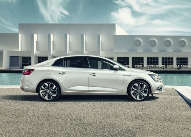 Renault Megane Sedan arka tasarım