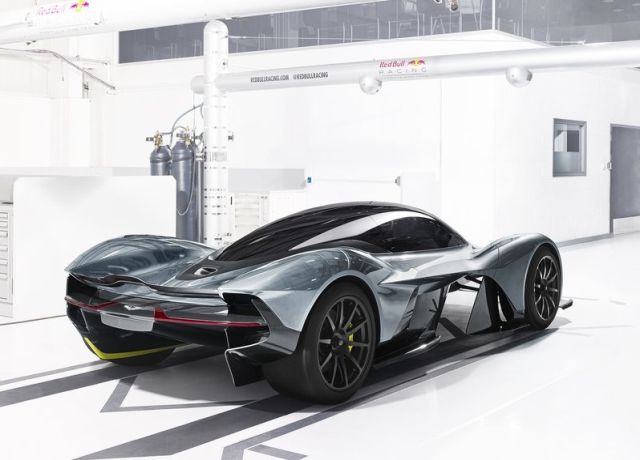 AM-RB 001 yan gövde ve kabin tasarımı