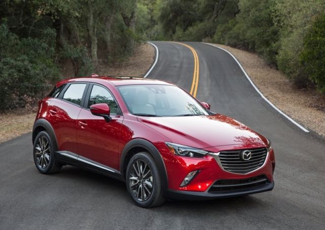 CX-3 kokpit ve gösterge düzeni
