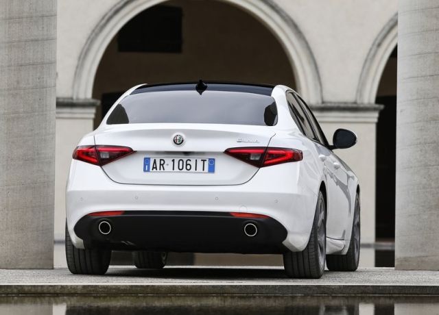 Alfa Romeo Giulia arşiv görseli 6