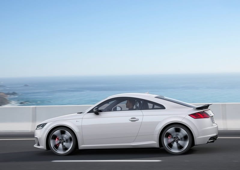 Audi TT S Line Competition dış gövde ve jant ayrıntıları