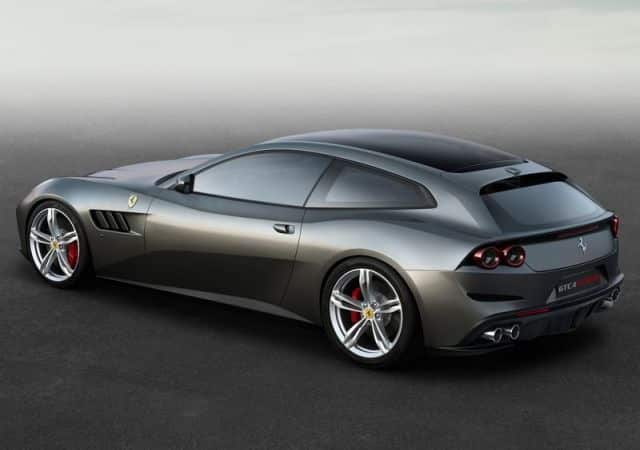 Ferrari GTC4Lusso dört tekerlekten çekişli gövde