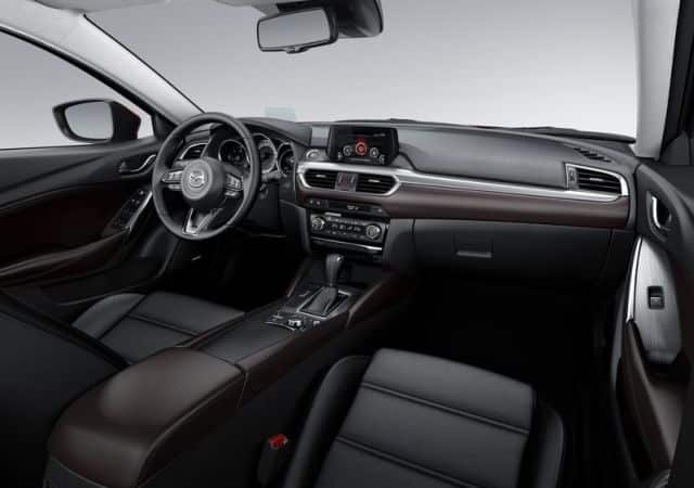 Mazda6 sedan dönem arşiv görseli
