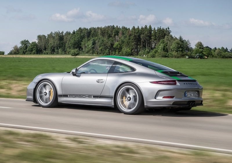 911 R arşiv görseli 11