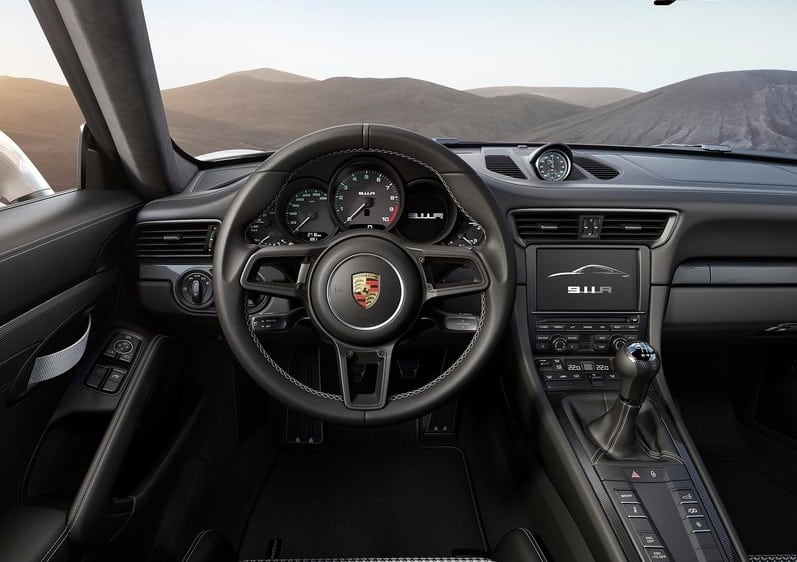 911 R arşiv görseli 14