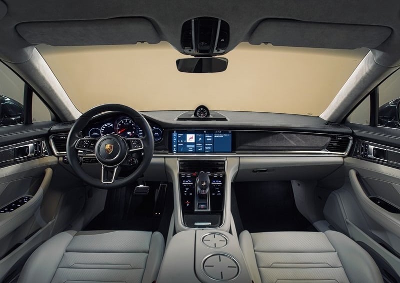 Porsche Panamera tasarım galerisi