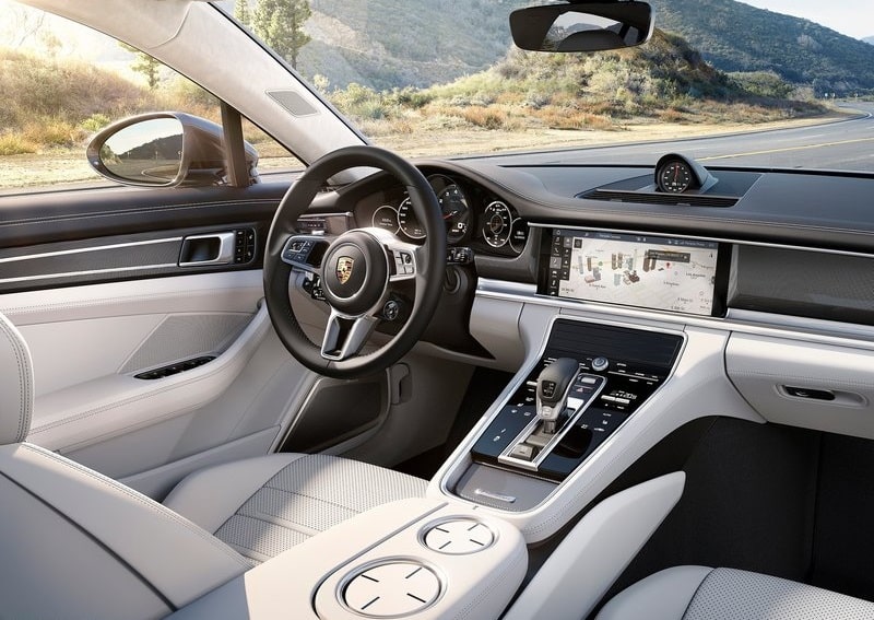 İkinci nesil Porsche Panamera genel görünümü