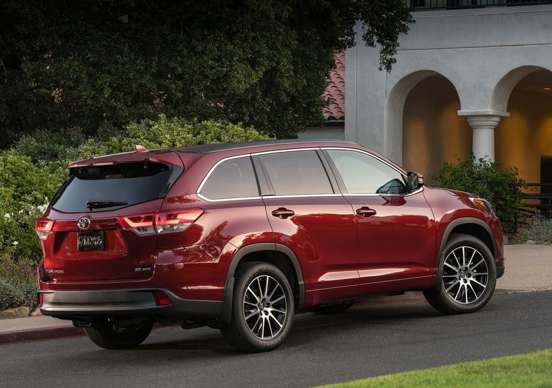 Toyota Highlander arşiv görseli 6