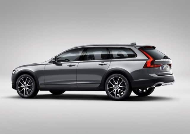 V90 Cross Country yan profil