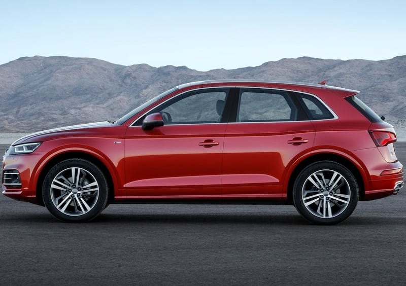 Audi Q5 ikinci nesil yan ve arka görünüm