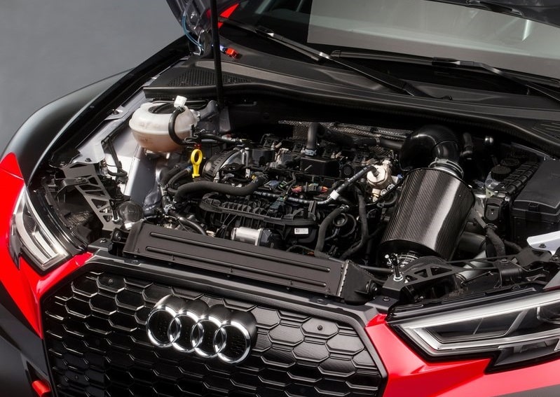Audi RS 3 LMS TCR yarış otomobili