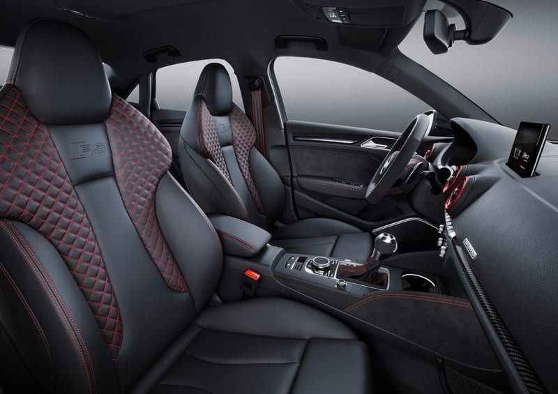 Audi RS 3 Sedan arşiv görseli 12