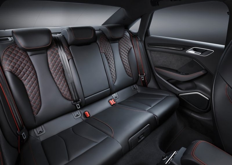 Audi RS 3 Sedan arşiv görseli 13