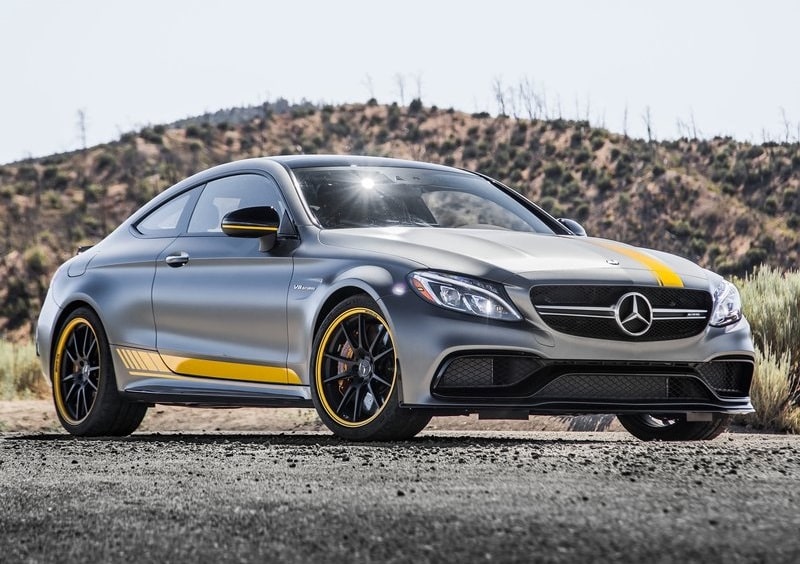 Mercedes-AMG C63 S Coupe kokpit