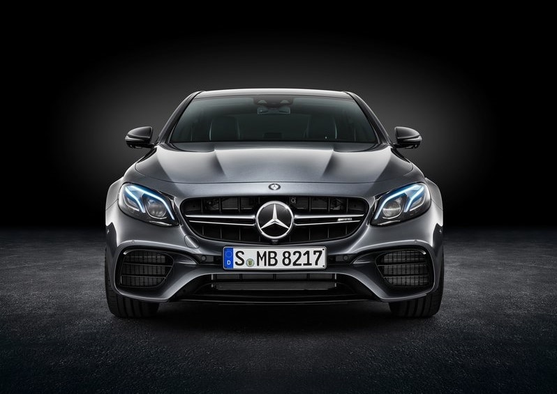 Mercedes-AMG sedan iç mekân
