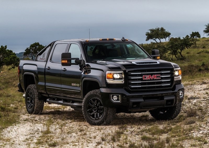 GMC Sierra 2500HD All Terrain X arşiv görseli 3