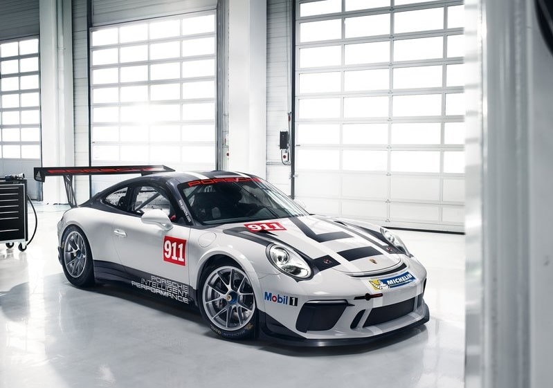 2017 Porsche 911 GT3 Cup önden görünüş