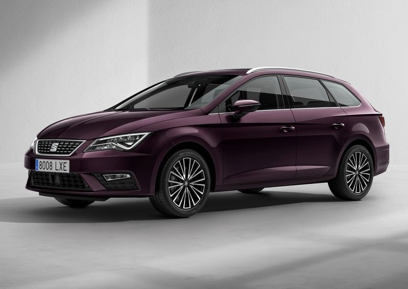 2017 Seat Leon ST ön üç çeyrek görünümü