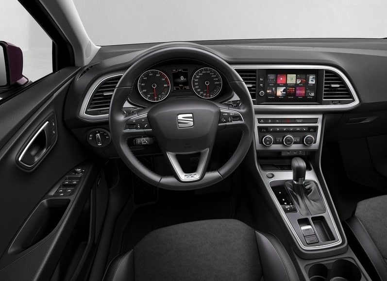 2017 Seat Leon makyajlı kabin ve multimedya ekranı