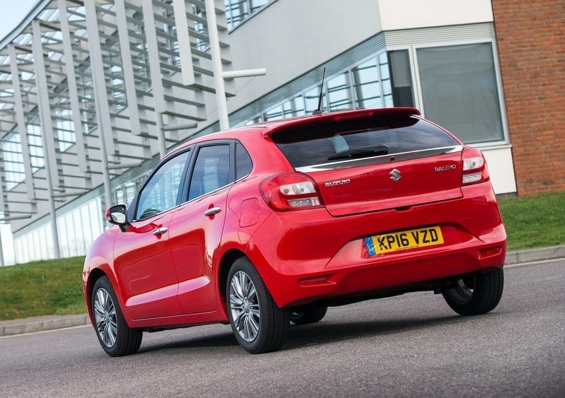 Suzuki Baleno kokpit görseli