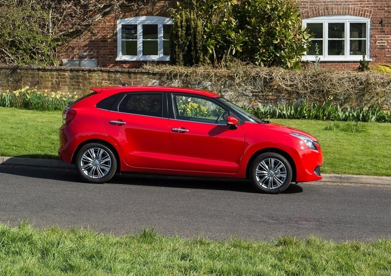 Suzuki Baleno gösterge ve konsol görseli