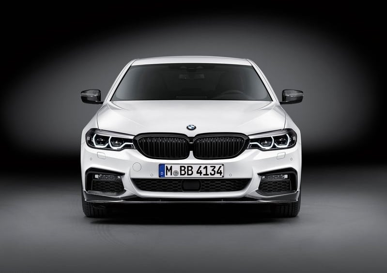 BMW 5 Series M Performance jant ve dış tasarım